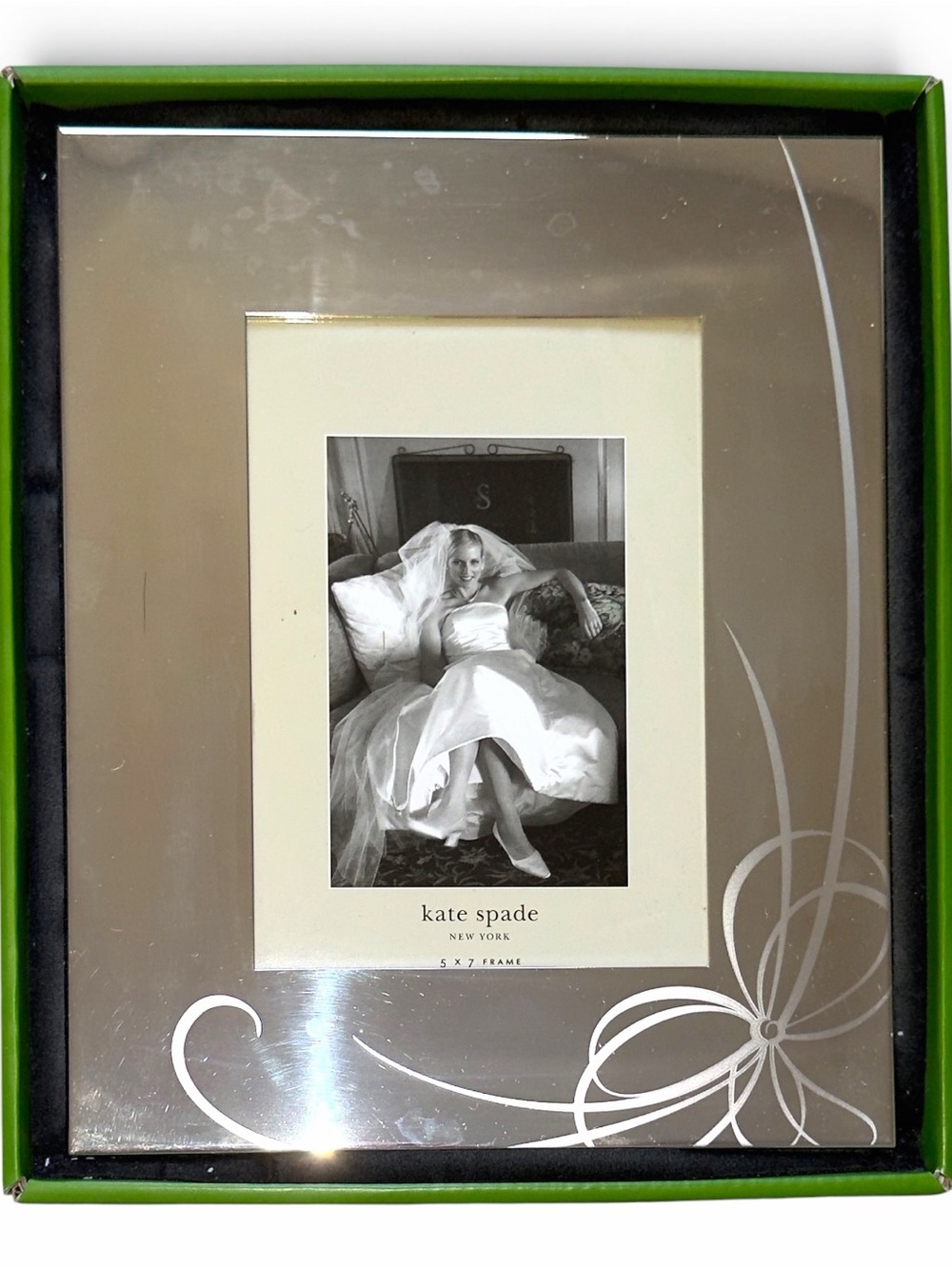 kate spade Silver- Plated Floral Etched Mirrored Picture Frame 5 x 7